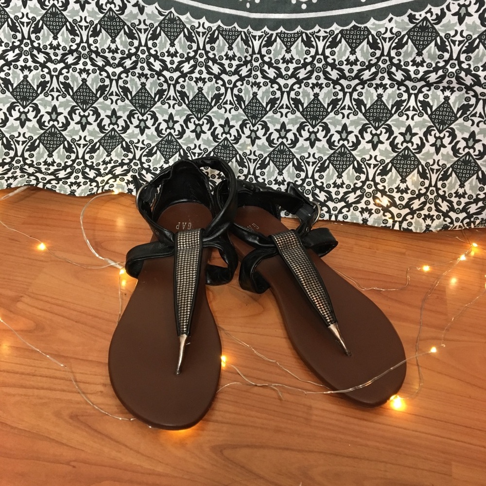 Gap edgy sandals